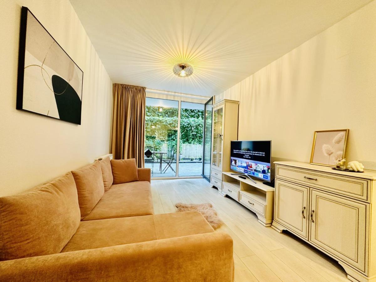 Palfi Apartment With Garden & Parking Κλουζ-Ναπόκα Εξωτερικό φωτογραφία