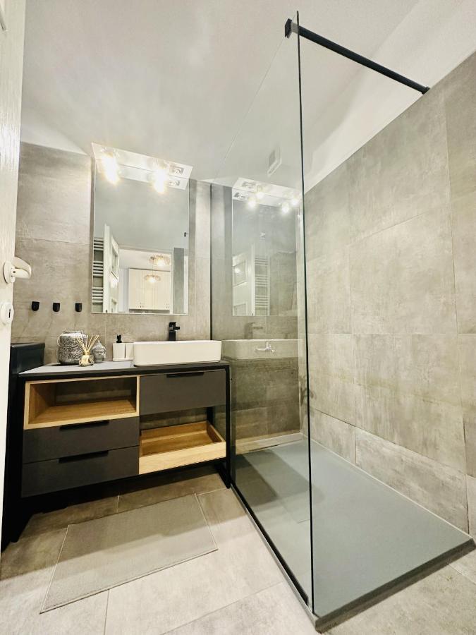 Palfi Apartment With Garden & Parking Κλουζ-Ναπόκα Εξωτερικό φωτογραφία